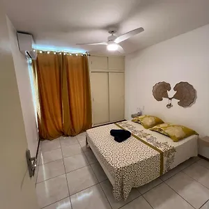 Proche Aeroport Au Rez-de-chaussee Appartement